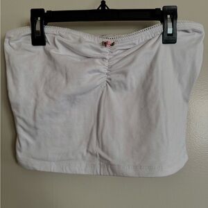 White tube top with a pink detailed flower